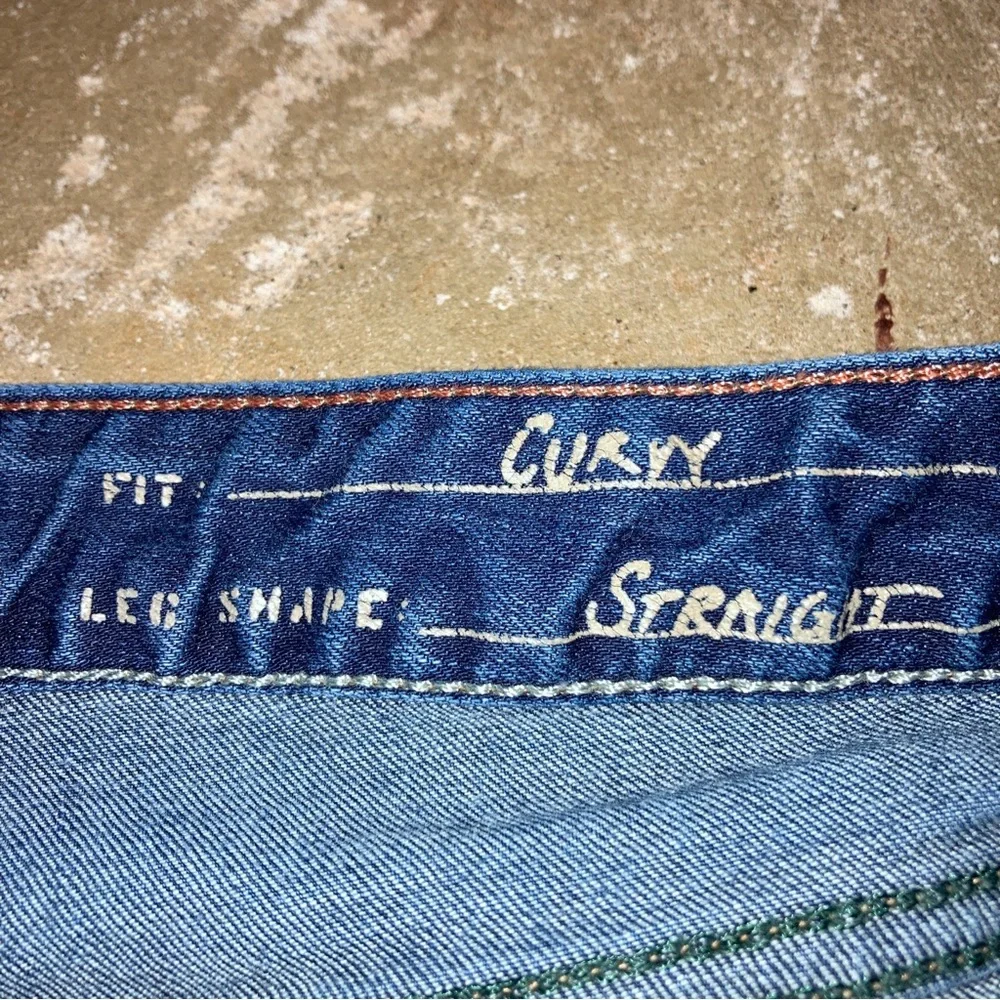 SOLD @sunniebunny 01 Eddie Bauer Curvy Fit Straight Leg Blue Blue Jeans 6 - Picture 3 of 10